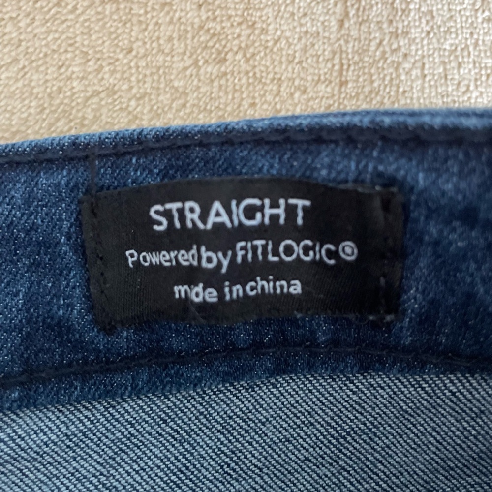 Measure and Made Wide Leg Crop Straight Jeans - Size 14 - Picture 11 of 16